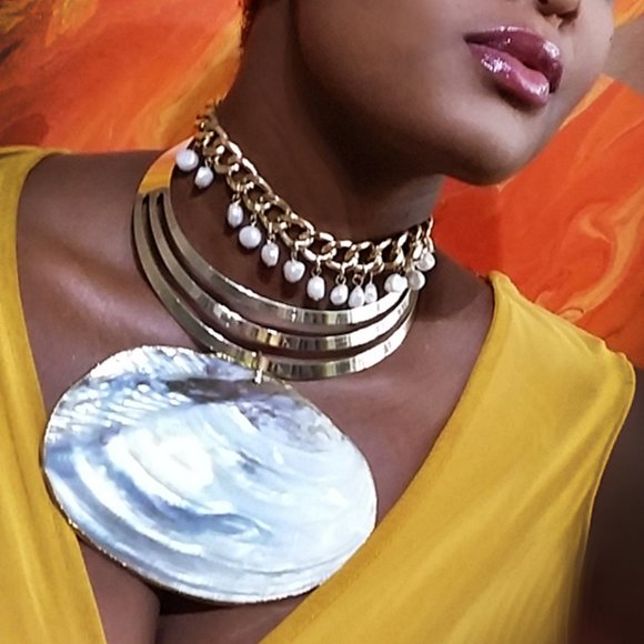 Artisian Jewelry - Rare Jewelry Necklace Large Pendant Shell Silver